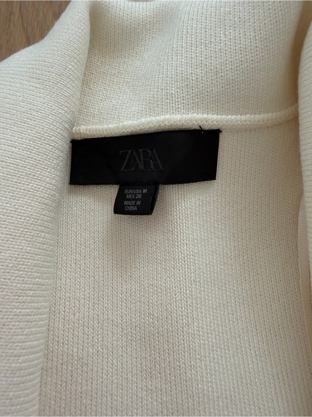 Zara Cream Double-Breasted Blazer with Black Trim - Picture 5 of 8